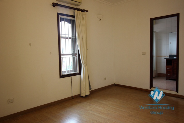 Gorgeous house in Tay Ho district for rent 